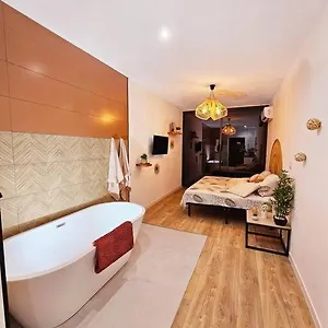 Parentale Avec Parking Appartement